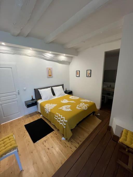 Apartmán La Bastide Aux Iris - Les Capucines Villecroze Exteriér fotografie