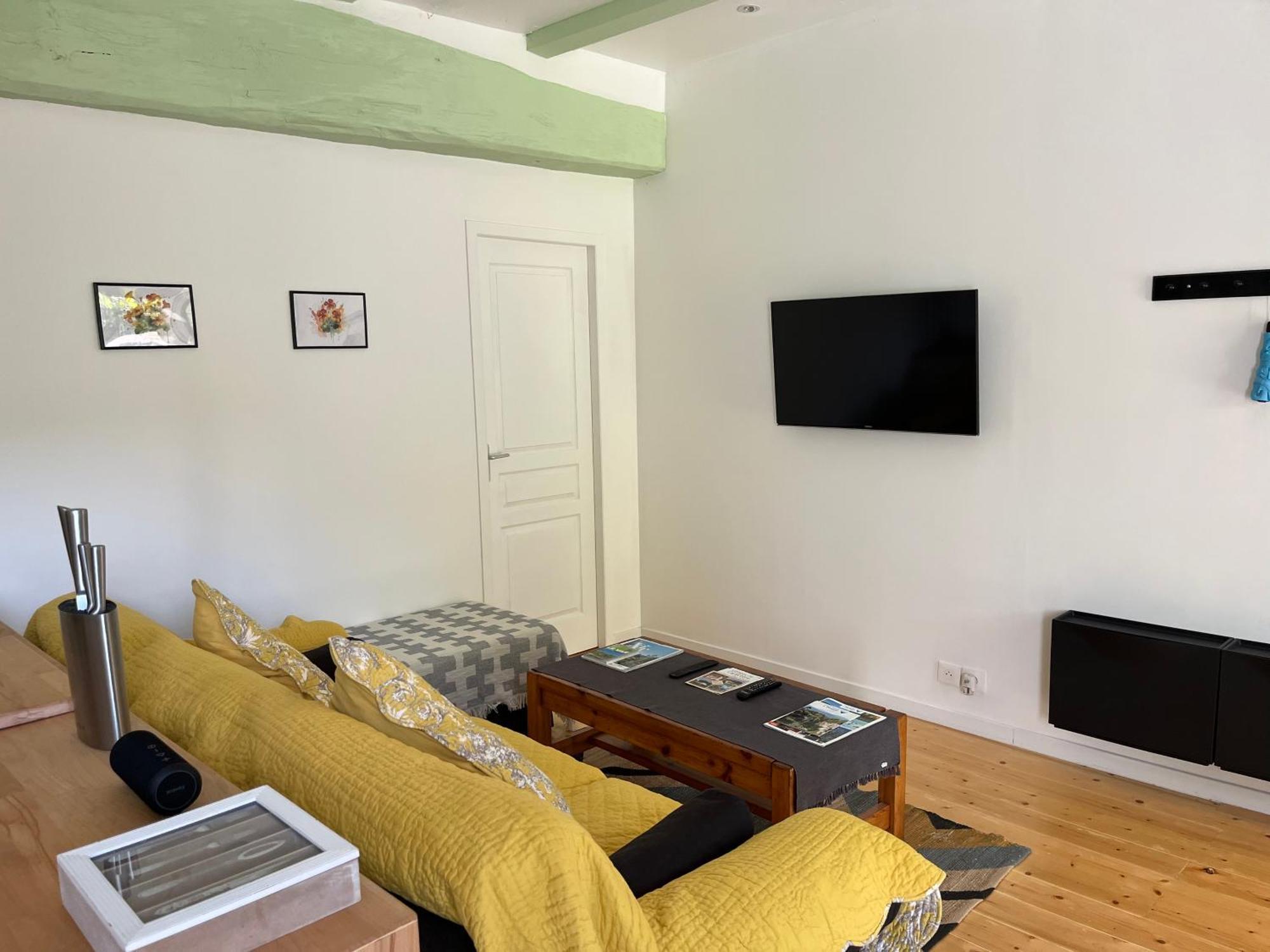 Apartmán La Bastide Aux Iris - Les Capucines Villecroze Exteriér fotografie
